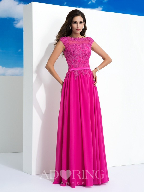 Adoring Dresses Kollektion  2016